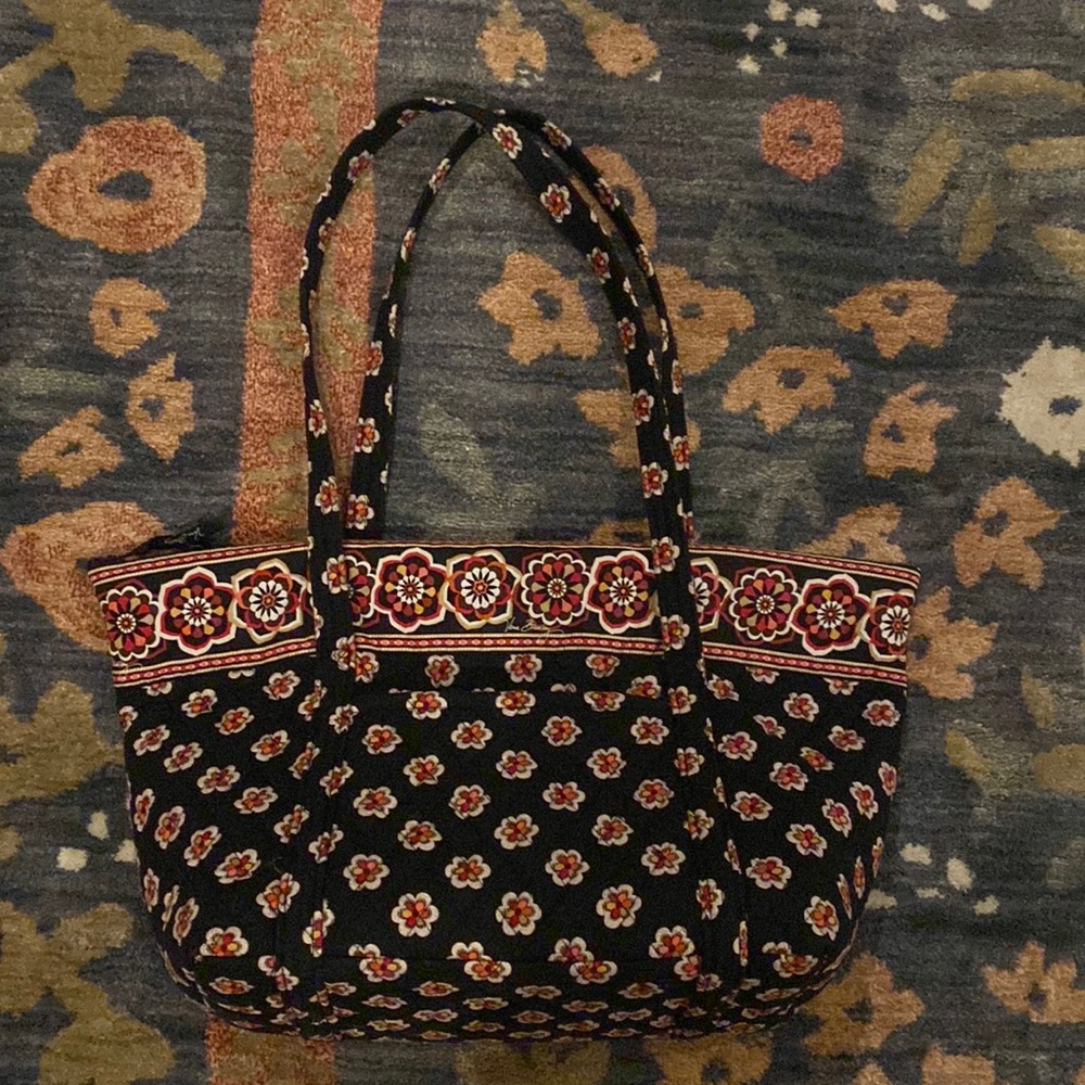 Vera Bradley Pirouette Black Floral Handbag/Purse/Tote